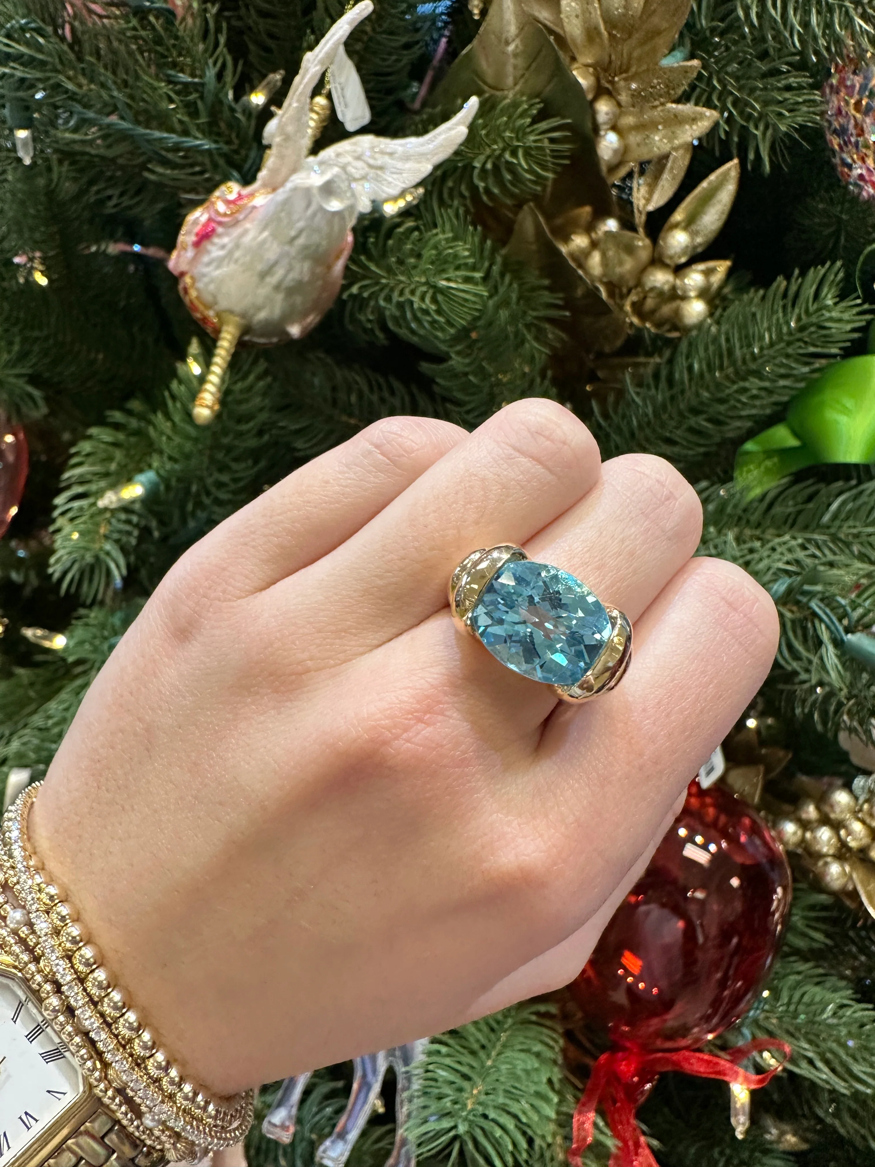 14kt Oval Blue Topaz Ring - Image 3