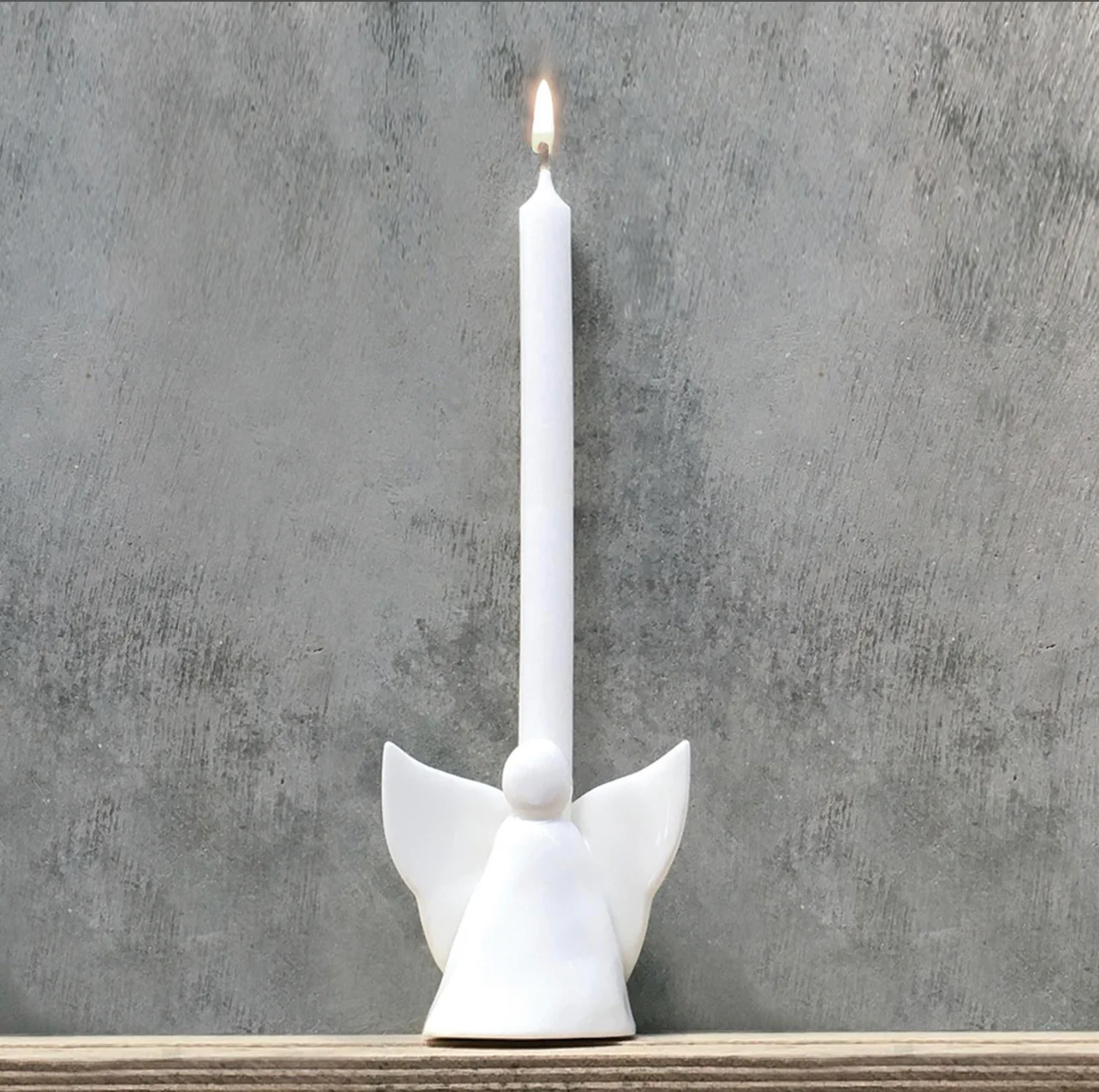 Angel Sculpture Vase - Image 3