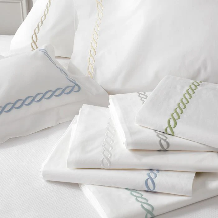 Classic Chain Pillowcase - Pair - Image 6