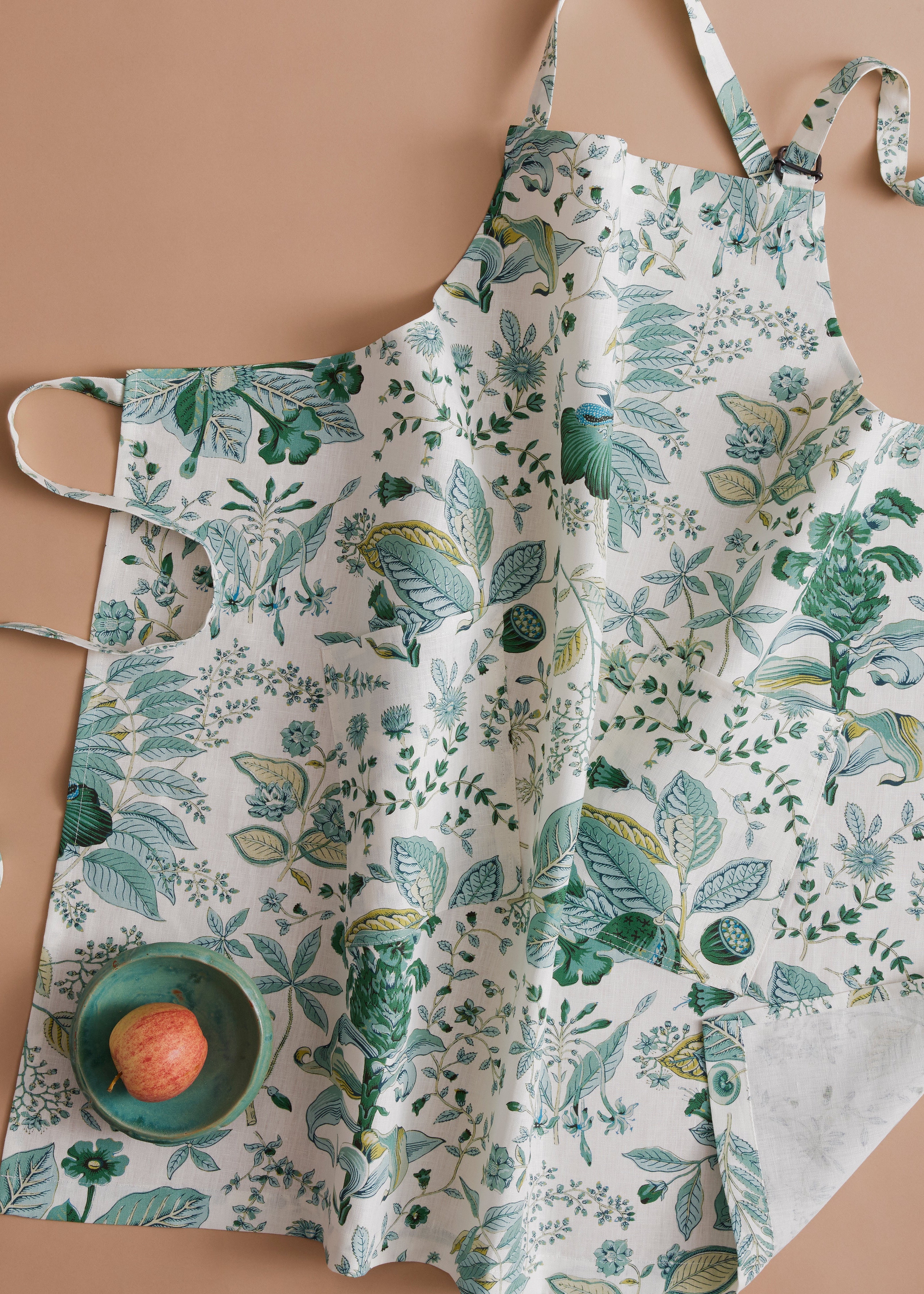 Linen Apron + Patterns - Image 4