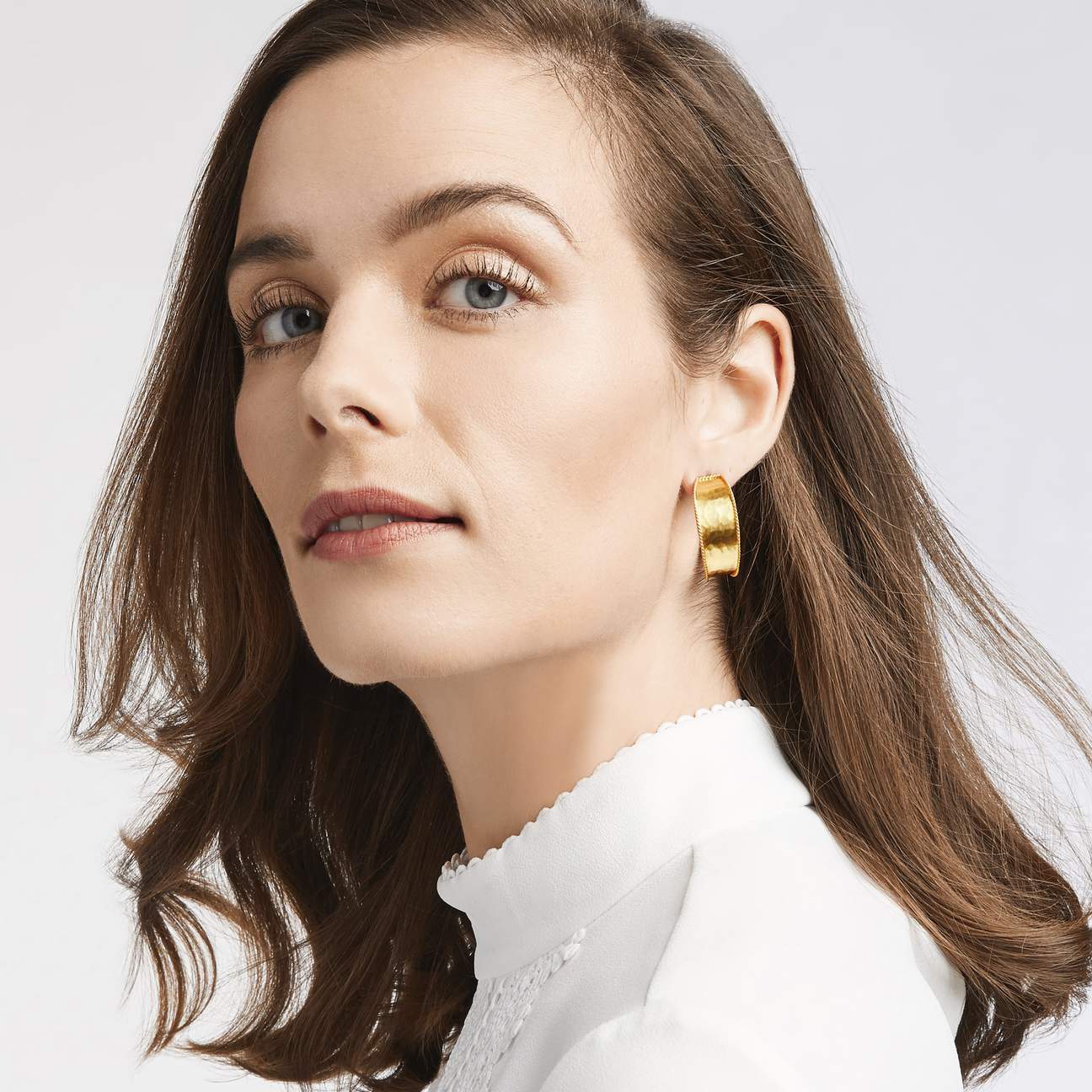 Julie Vos Savoy Hoop Earring | + Sizes - Image 3