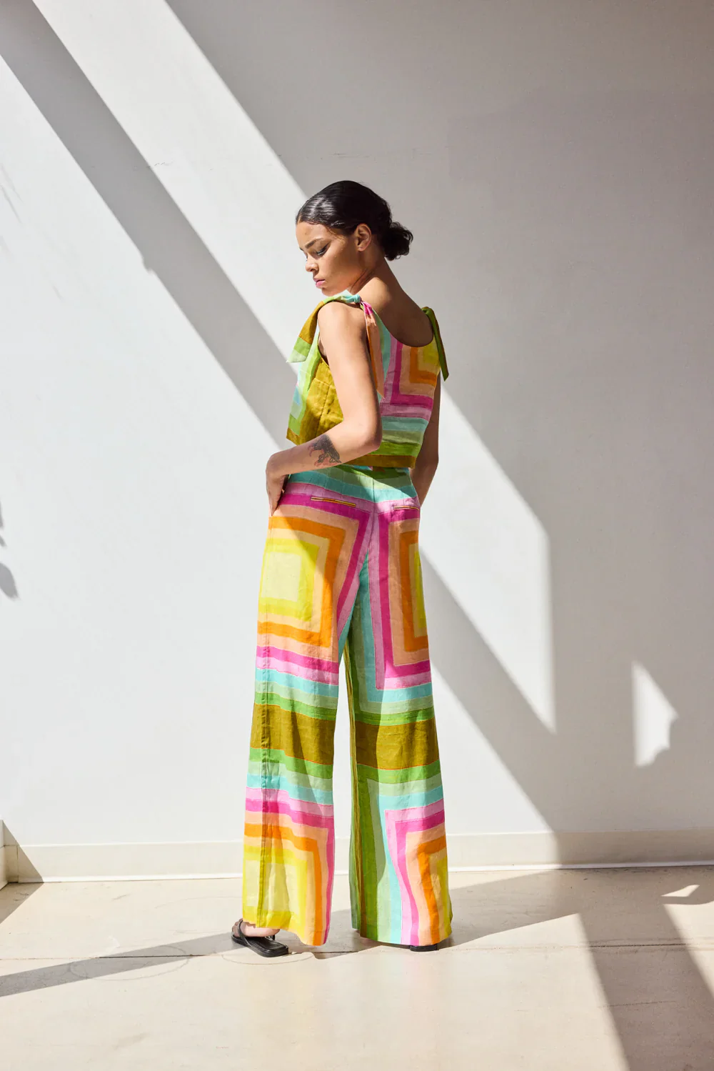 Tie Shoulder Shell | Concentric Squares - Image 4