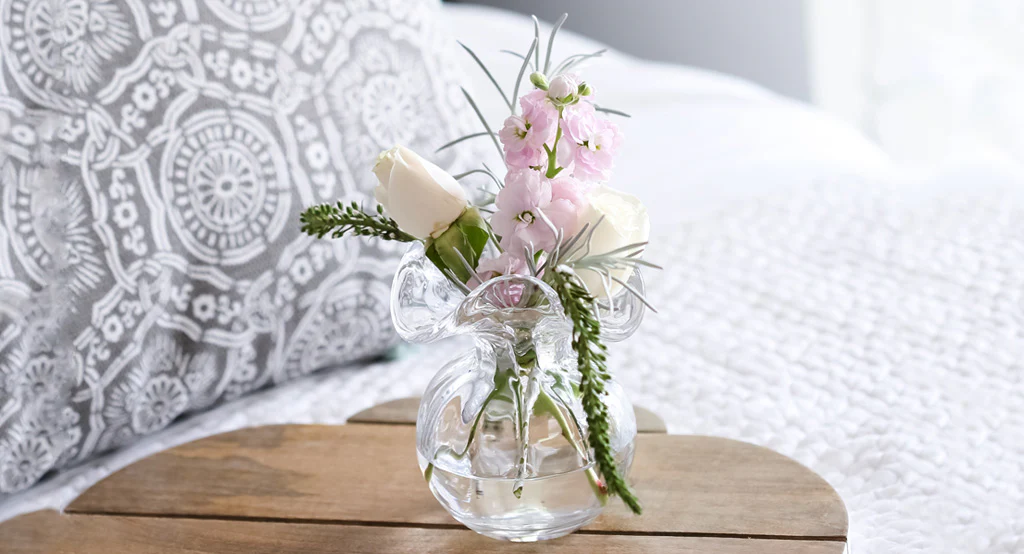 Hibiscus Bud Vases - Image 9